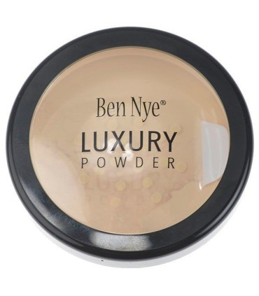 BANANA LIGHT LUXURY POWDER 26GM